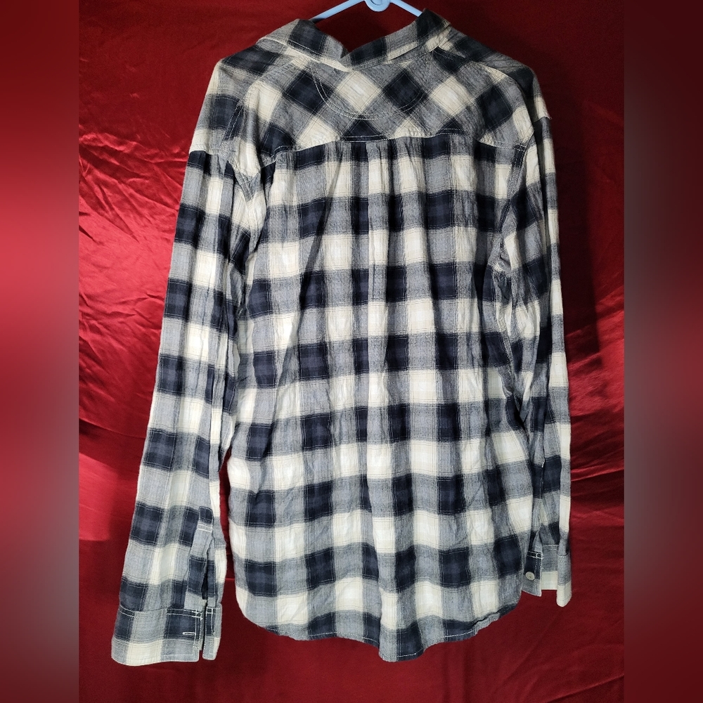EUC Converse One Star Men's XL Black & White Plaid Flannel Shirt - Picture 4 of 5